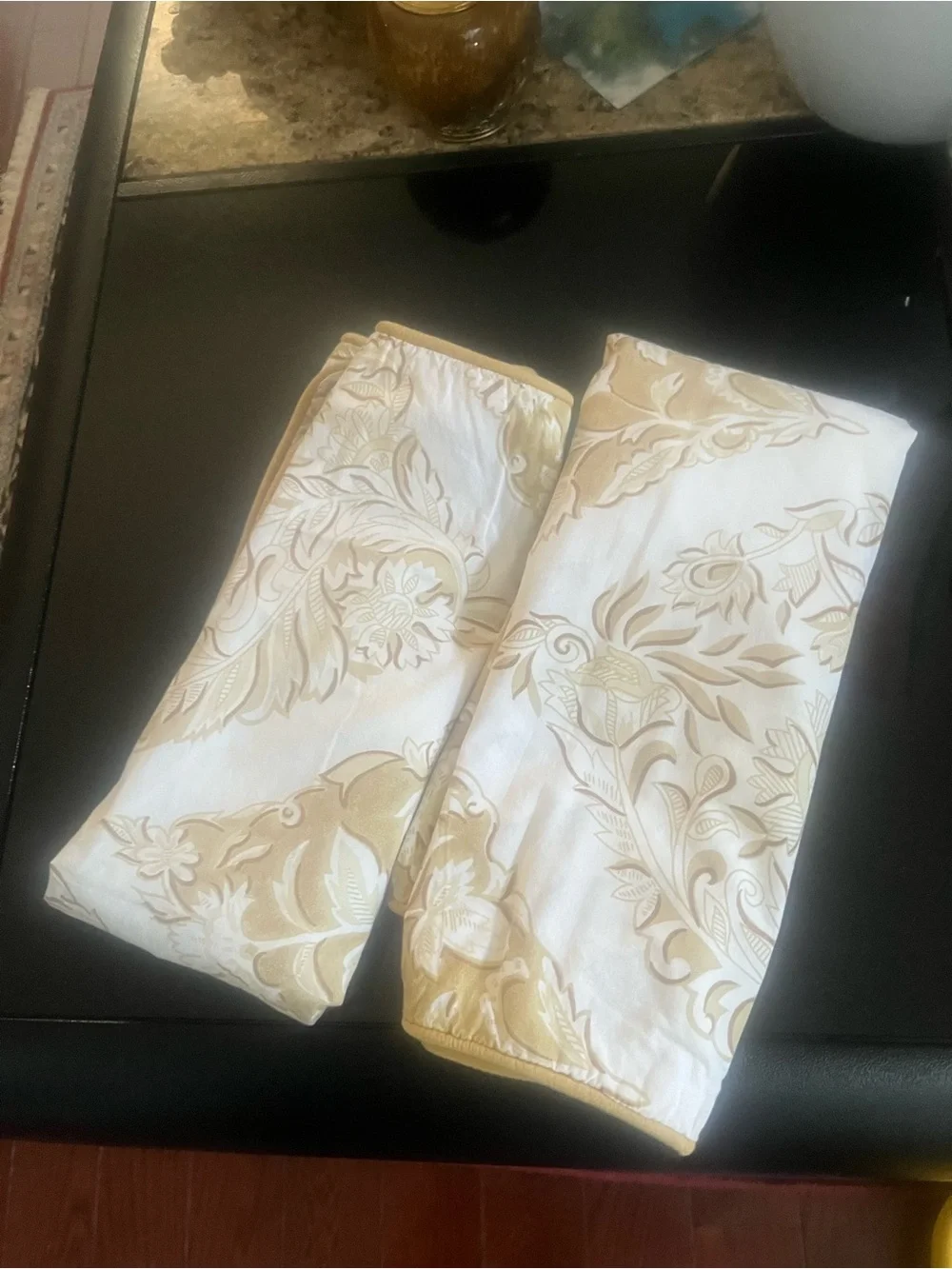 Pottery Barn tan and White standard pillow sham set